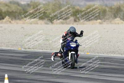 media/Dec-06-2025-CVMA (Sat) [[4a896cc04c]]/Race 4-Formula Middleweight/